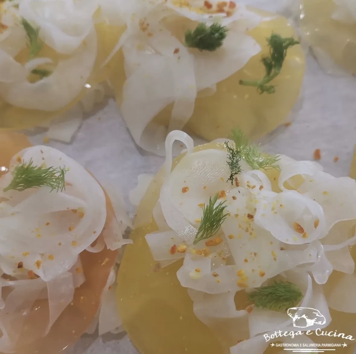 Tortelli di erbette e lasagne al ragù preparati a mano