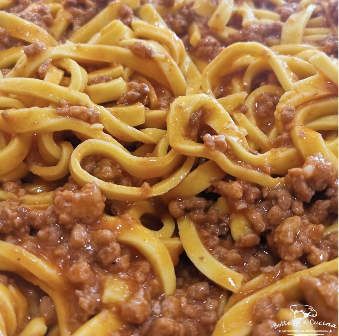 Cappelletti e tortelli di pasta fresca artigianale
